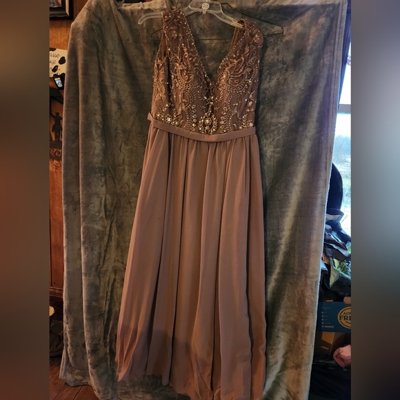 aje denim dress Group Optimizes the Performance and Costs of Analytics Workloads by Rachel Allan 50155 - Size:EU 36 dress prom Dresses